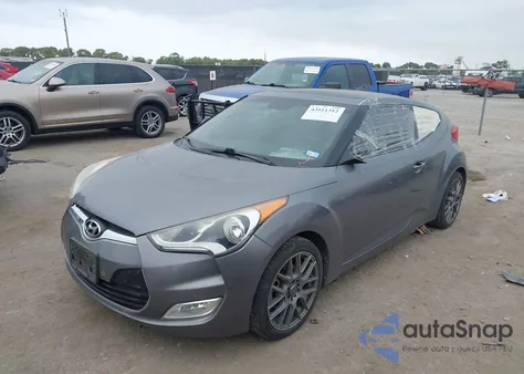 2013 Hyundai Veloster Base W/Black z USA, uszkodzony, nr VIN KMHTC6AD2DU179712